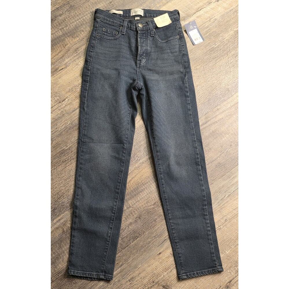 Women's Universal Thread Size 2 Mid Rise 80's Slim Fit Comfort Stretch Jeans